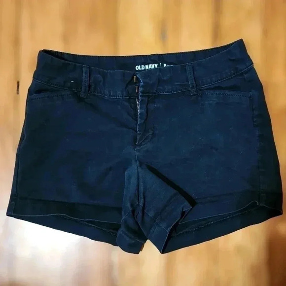Old Navy Pants - American Eagle Black Pixie Shorts - Size 0